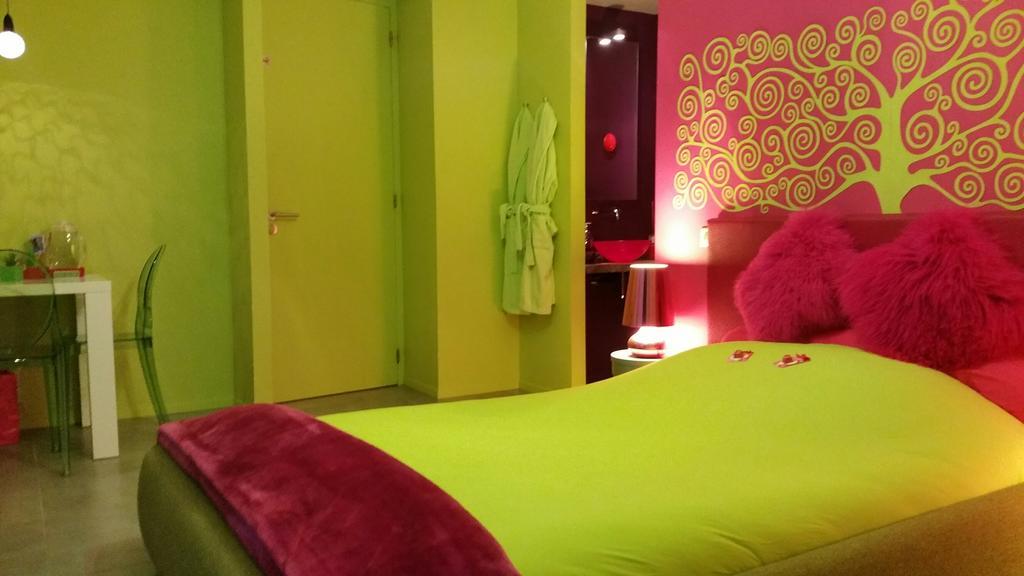 B&B Dochavert การ์กาซอน ภายนอก รูปภาพ